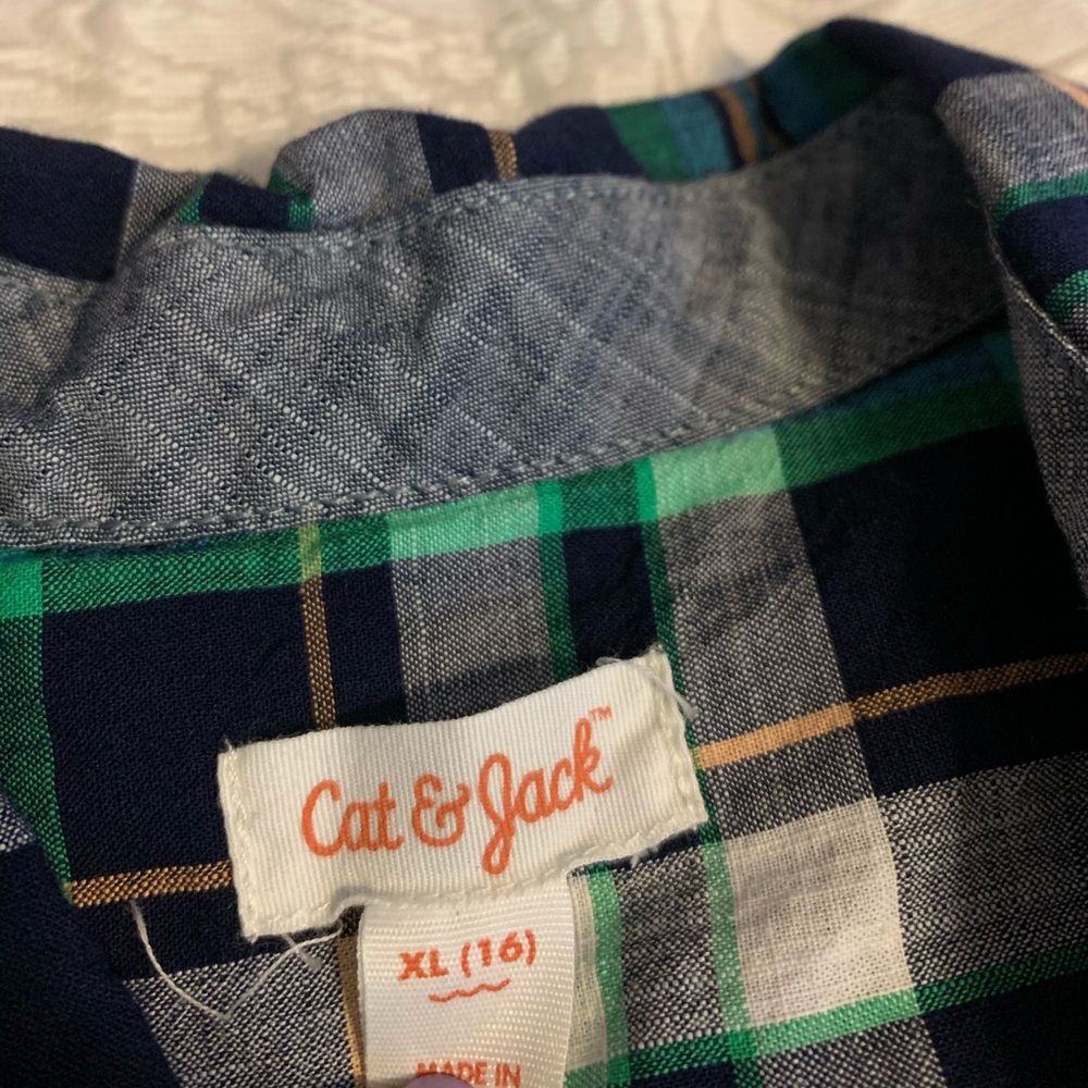 Cat & Jack Plaid Green Button Up - Picture 2 of 9